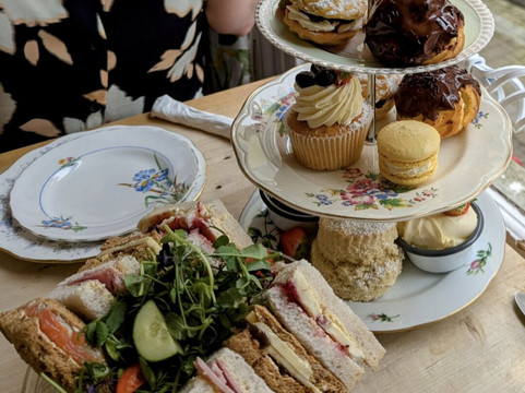 Miss V's Honey Street主图