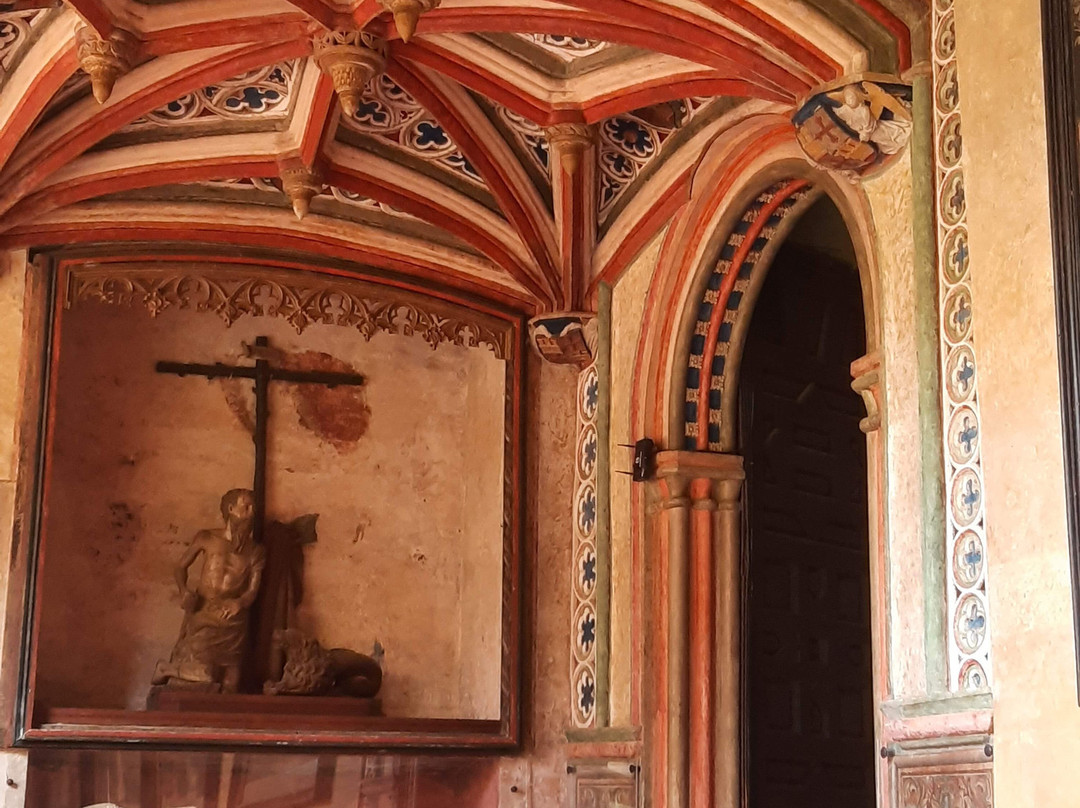 Claustro Mudéjar-Guadalupe必去景点