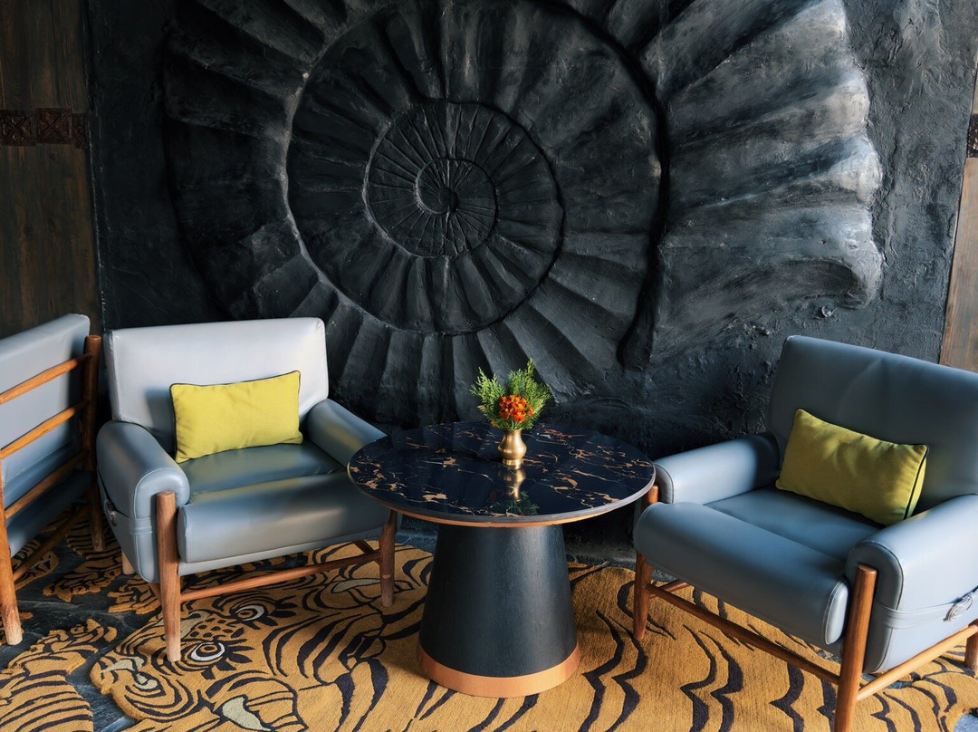 Shinta Mani Mustang主图