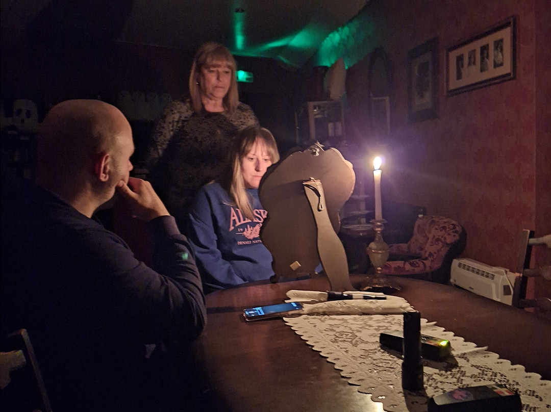 Hanbury Arms Haunted Hotel & Museum-Pontypool必去景点