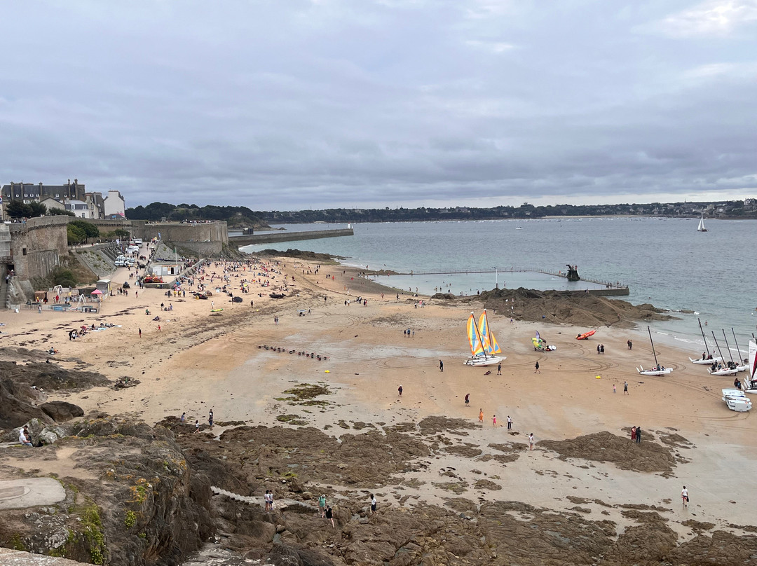 Plage de Bon-Secours-圣马洛必去景点