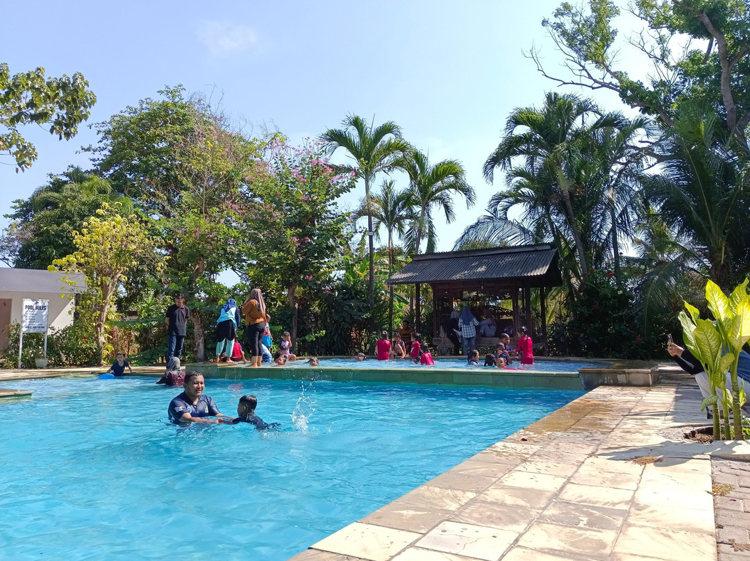 曼亚花园酒店主图