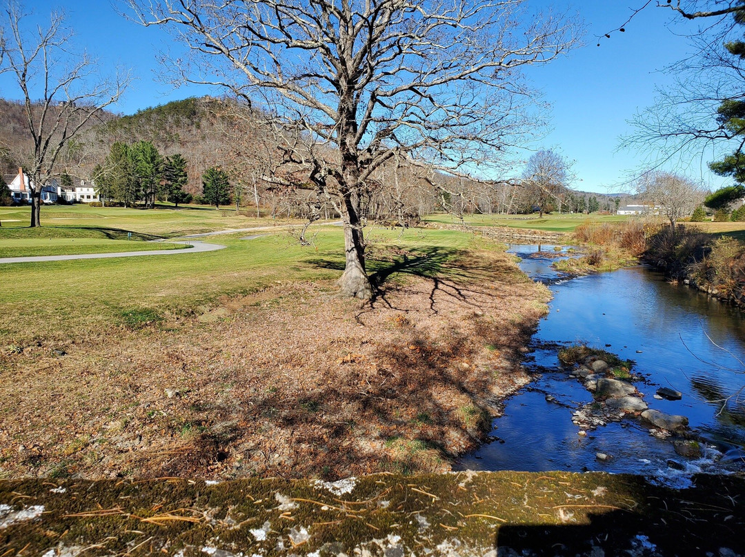 The Greenbrier Outfitters-White Sulphur Springs必去景点
