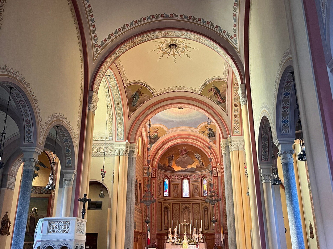 Chiesa del Redentore-切尔诺比奥必去景点