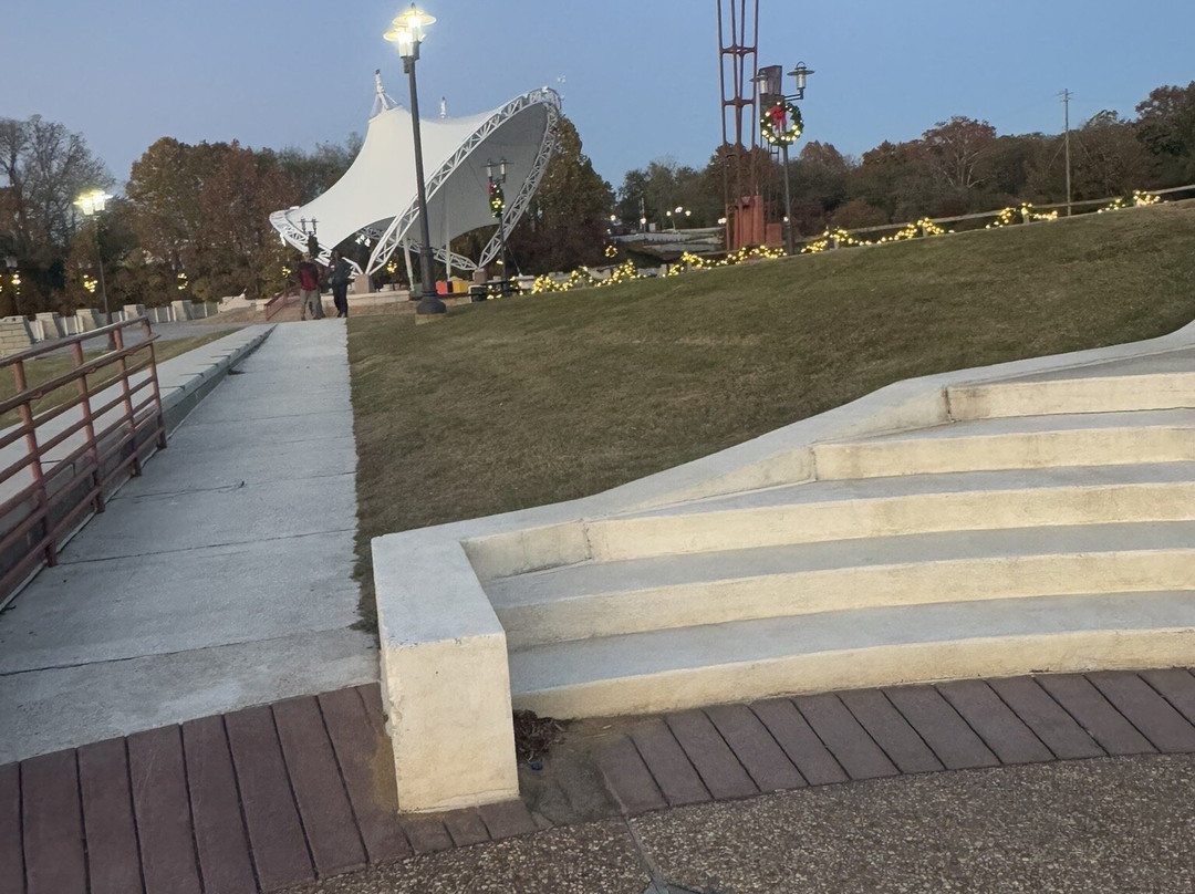 Riverfront Park-蒙哥马利必去景点