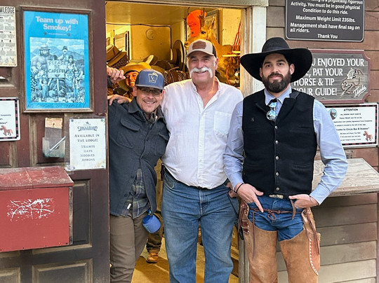 Circle Bar B Guest Ranch & Stables-戈利塔必去景点