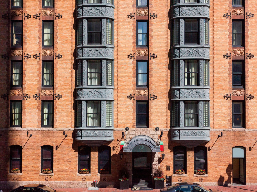 波士顿可普雷广场万怡酒店主图