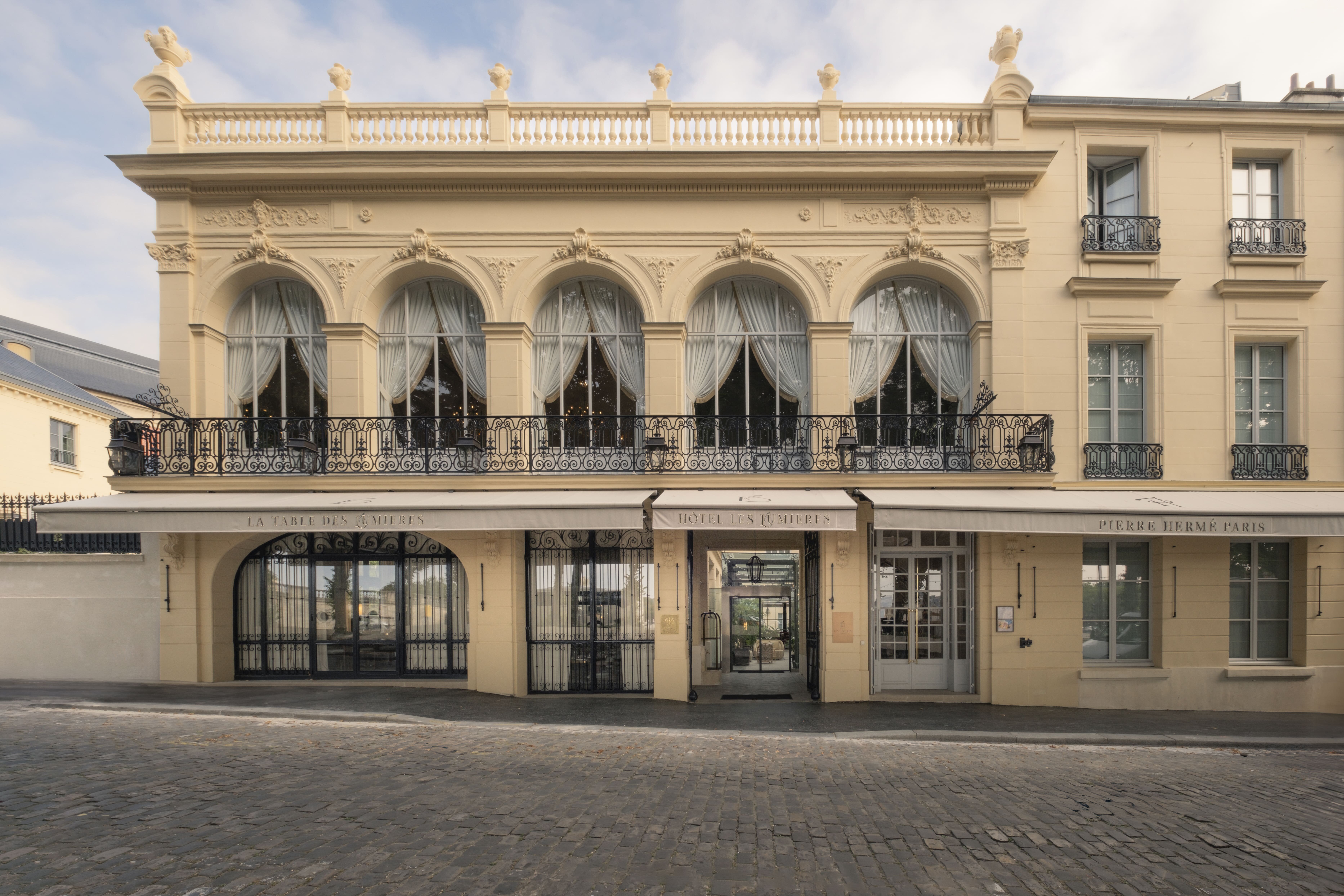 Hôtel Les Lumières-浴室