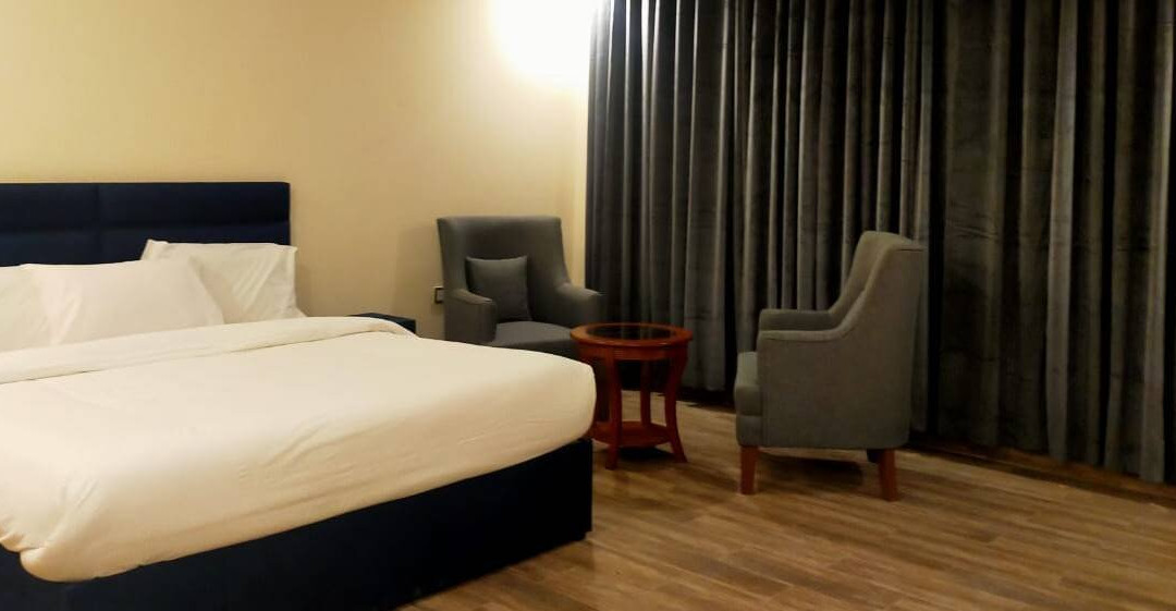 Hilltop Hotel Hunza主图