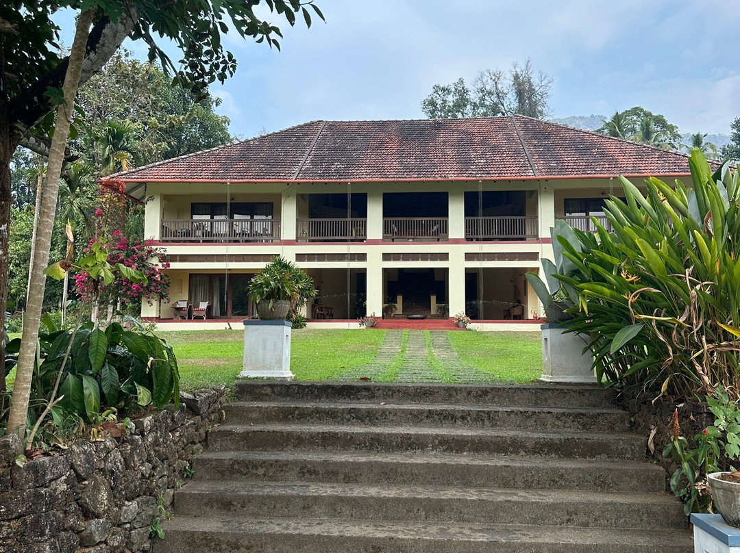Windermere River House主图