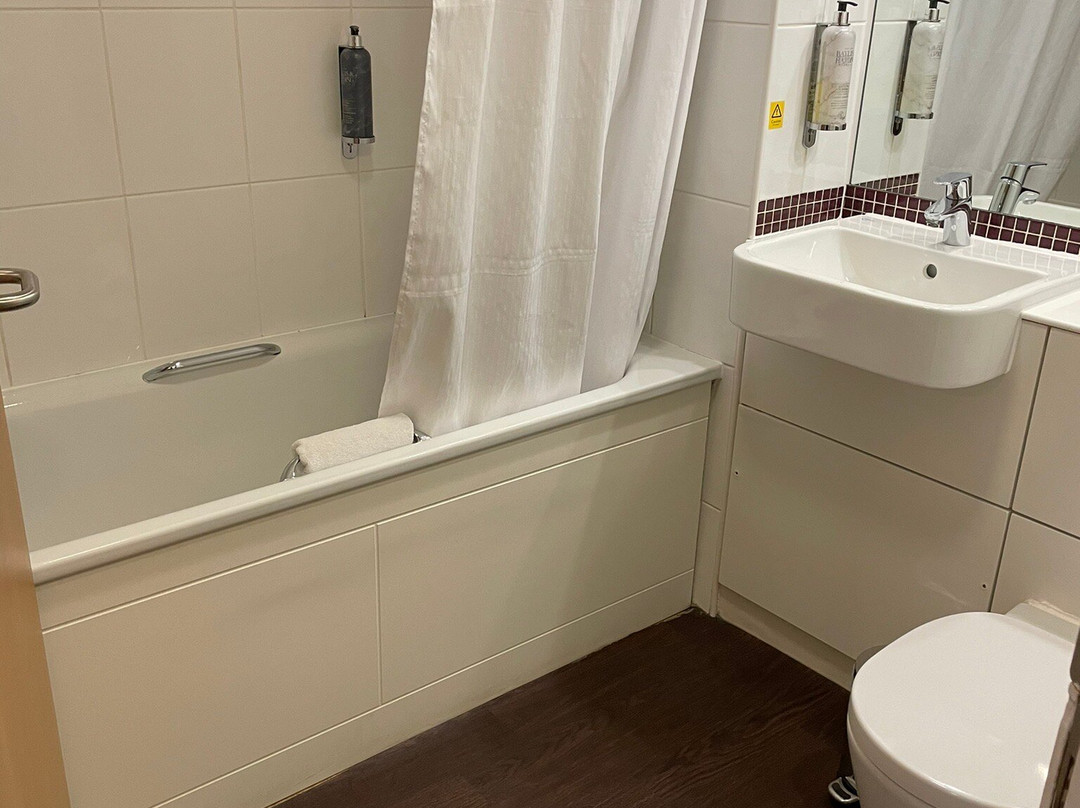 普瑞米尔考文垂酒店 - 宾利/ A46主图