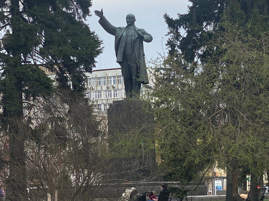 Monument to Lenin-伊尔库茨克必去景点