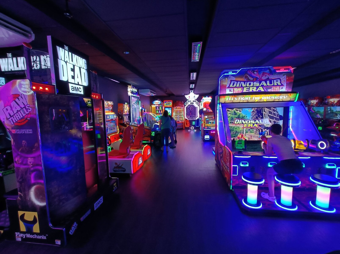 Strike Entertainment Centre, Lower Hutt-下赫特必去景点