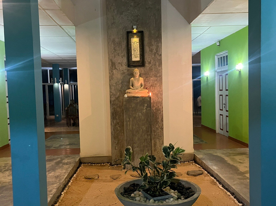 Beach Hotel Oasis Bridge主图