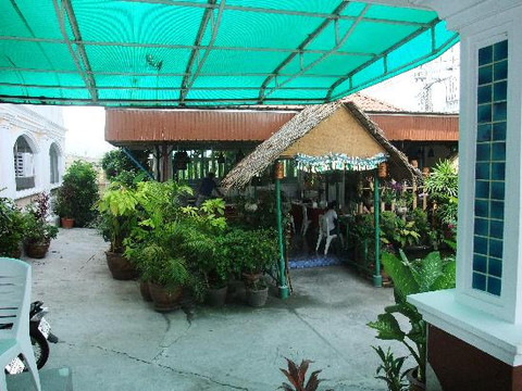 便利度假酒店主图