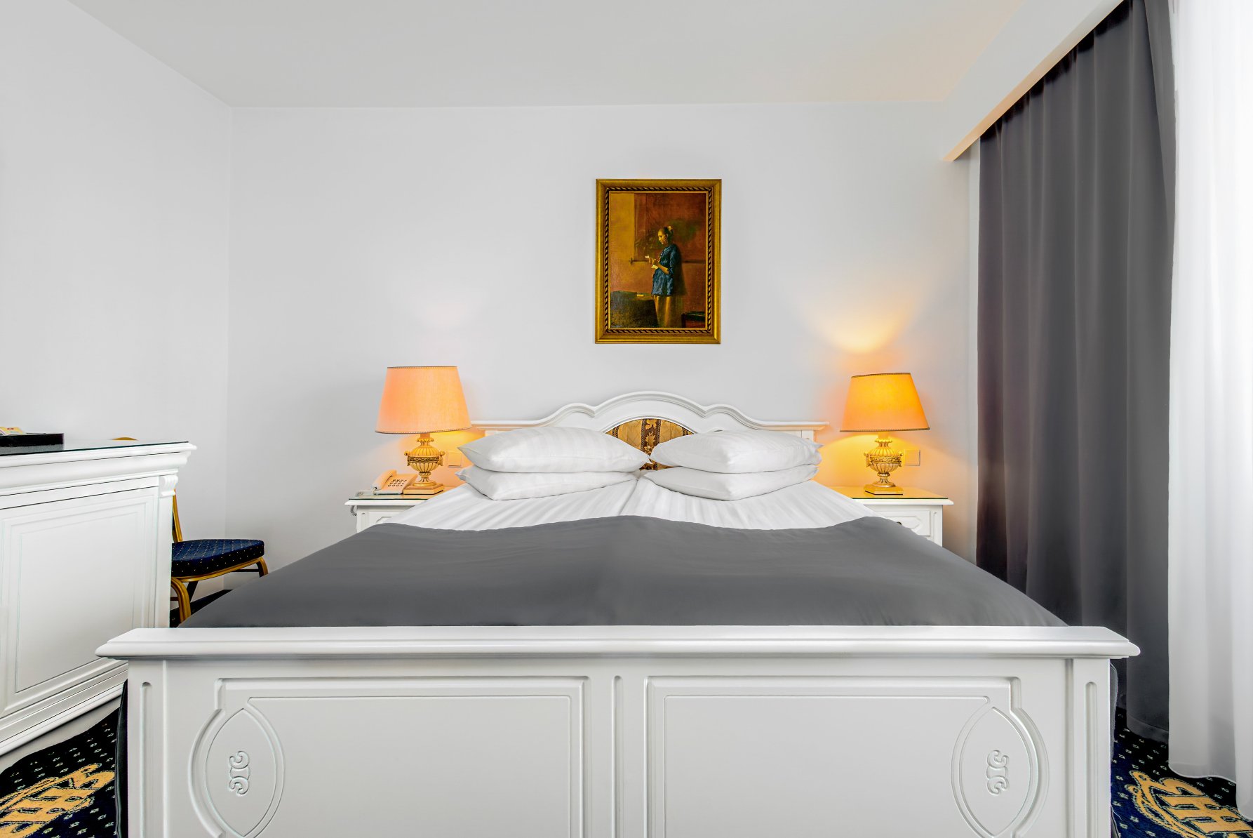 罗马尼勒伊姆帕拉图酒店-客卧