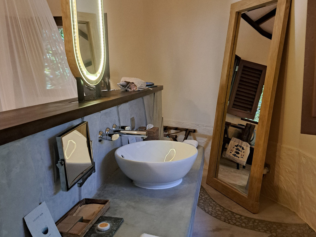 德瑞福特塞路维里加休闲酒店主图