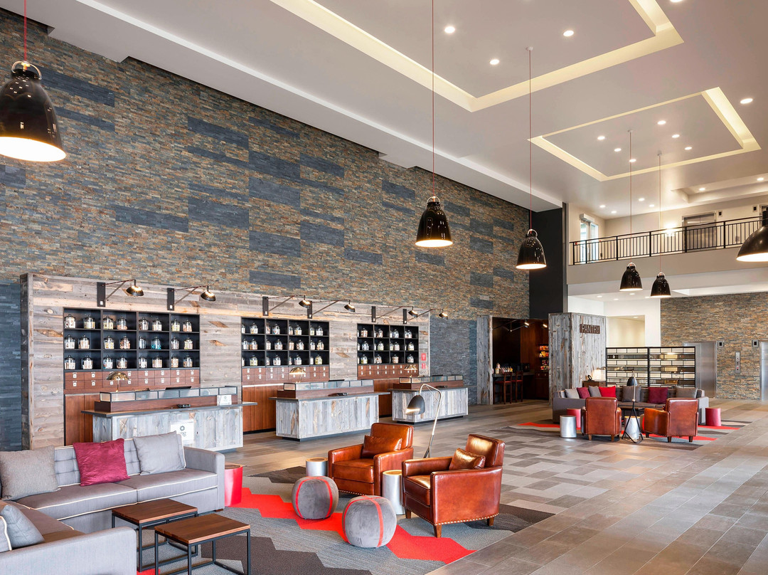 西雅图机场南福朋喜来登酒店主图