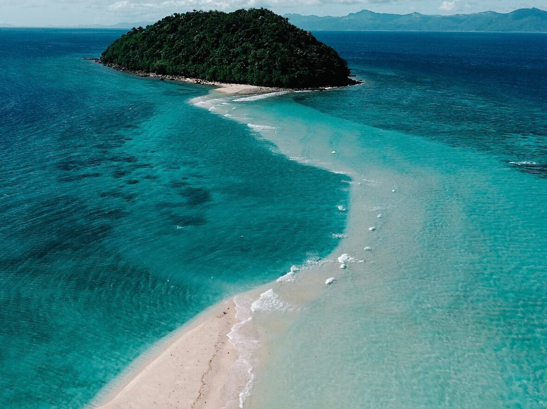 Bon Bon Beach-朗布隆岛必去景点