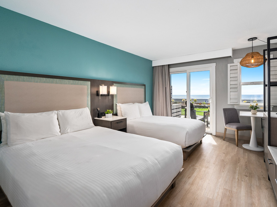 Cayucos Shoreline Inn...on The Beach主图