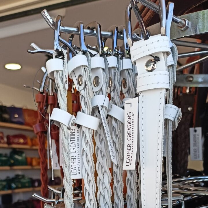 Leather Creations Workshop Kaparounakis Ammoudara-Gazi必去景点