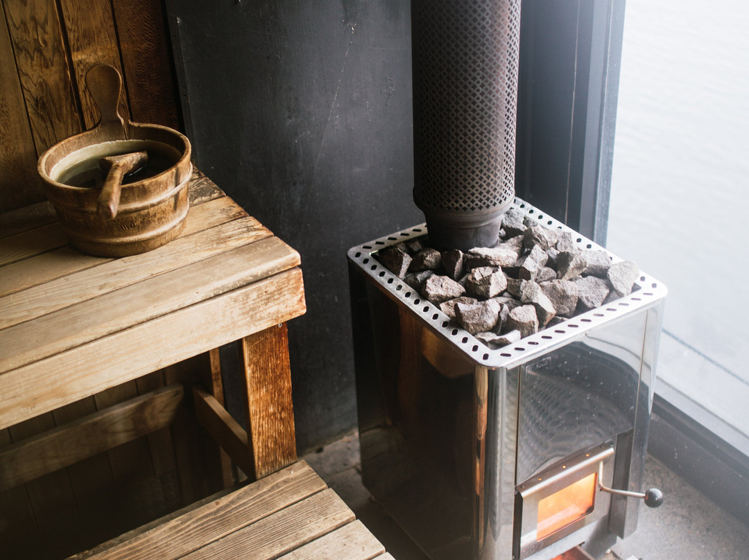 Floating Sauna Lake Derby-Derby必去景点