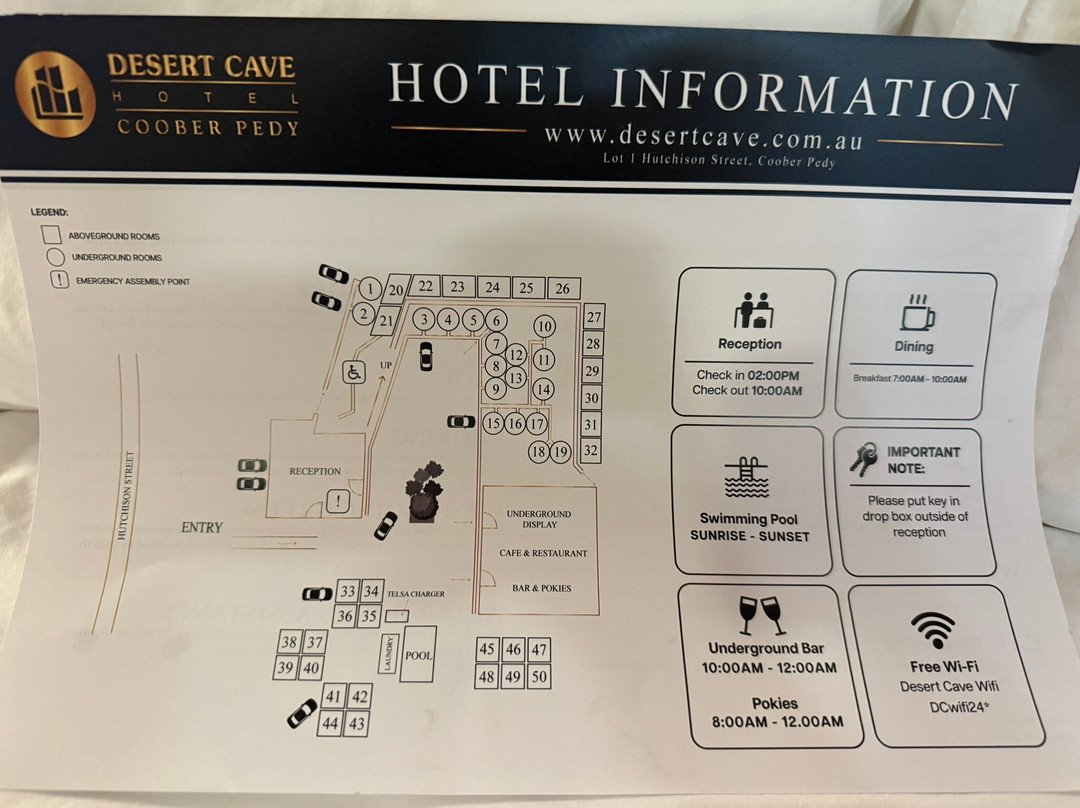 沙漠洞穴旅馆主图