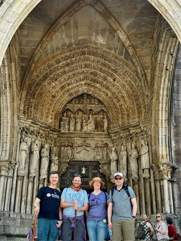 Eat & Walkabout-比戈必去景点