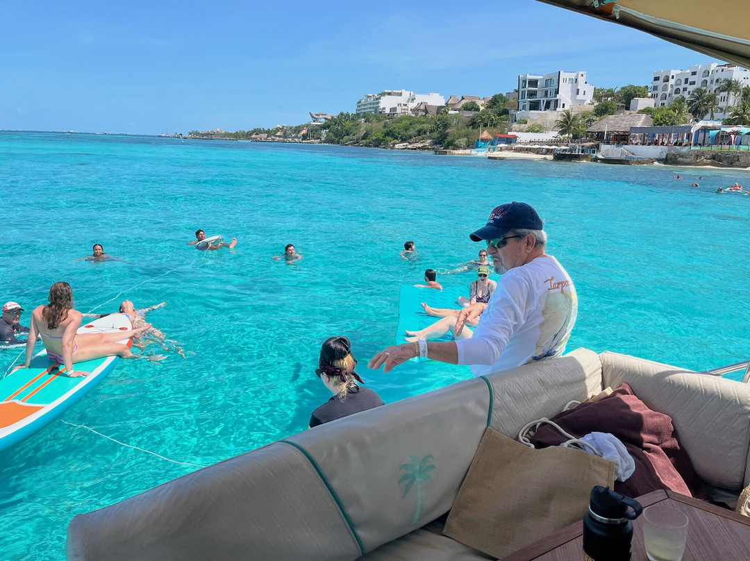 Paradise Luxury Yachts-坎昆必去景点