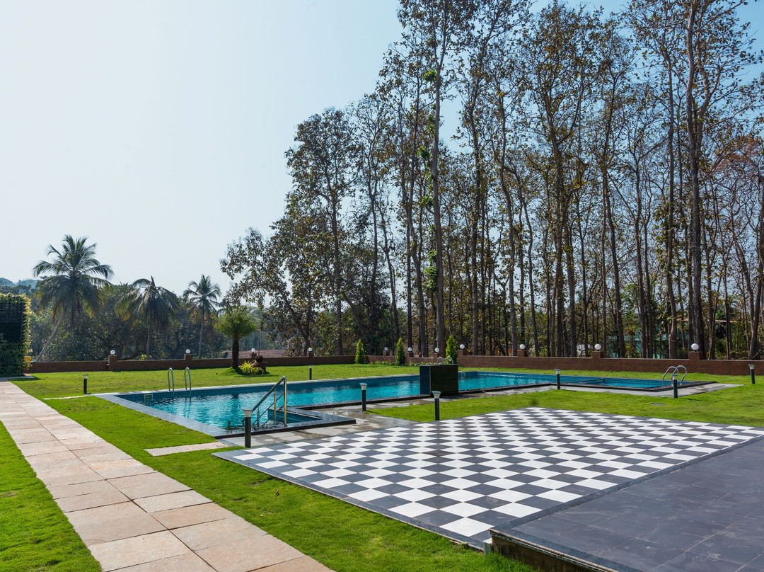 Hotel Holiday Village