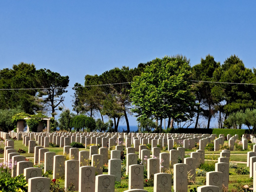 Moro River Canadian War Cemetery-Ortona必去景点