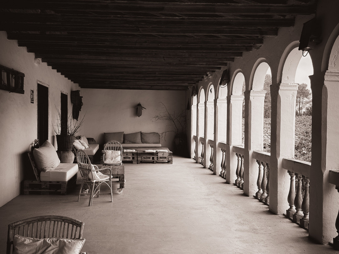 Finca Ca n'Estella-Sant Esteve Sesrovires必去景点