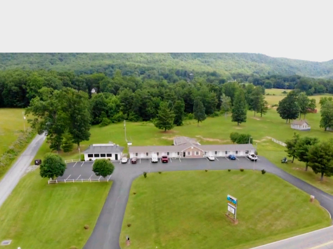 Fox Mountain Inn主图