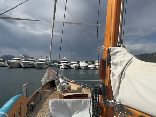 Isabella Escursioni Barca La Maddalena-Cannigione必去景点