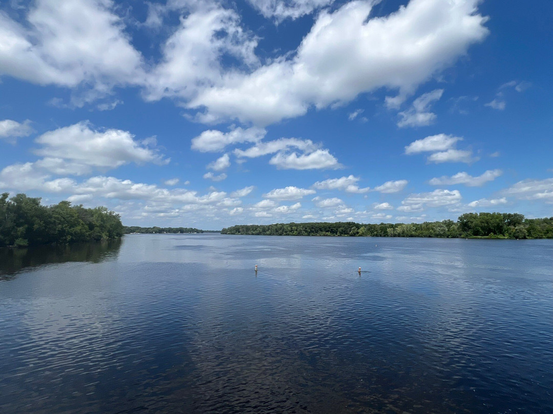 Coon Rapids Dam Regional Park-Brooklyn Park必去景点