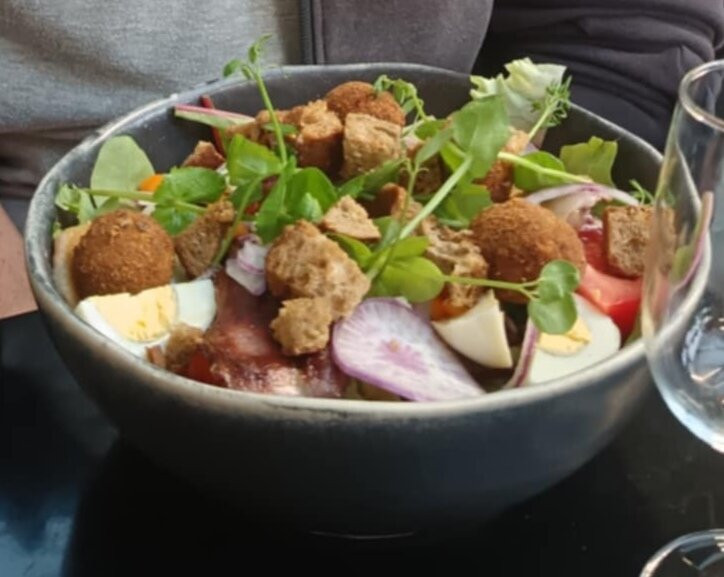 Gourmand' Art  À Table ! Fromagerie Et Restaurant