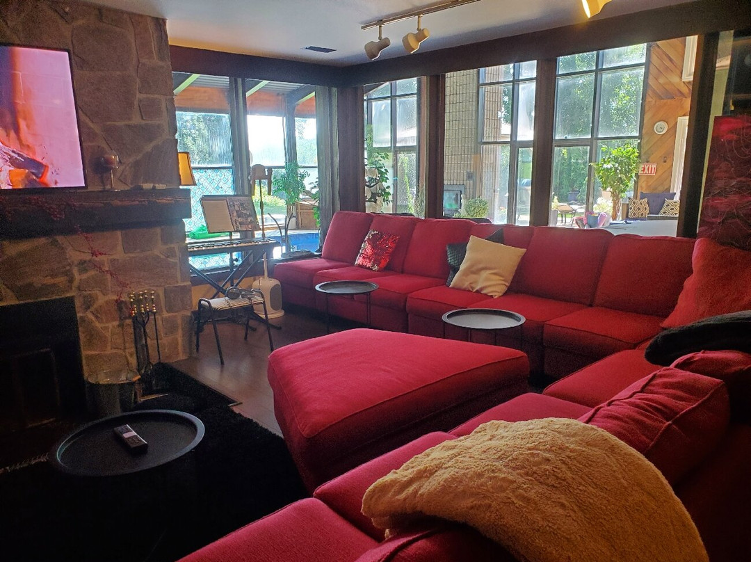 The Mulberry House on the Grand主图