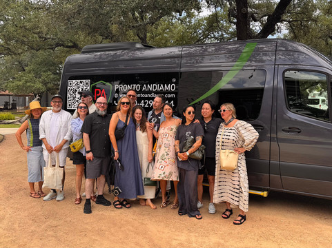 Hill Country Limo & Wine Tours by Pronto Andiamo-弗雷德里克斯堡必去景点