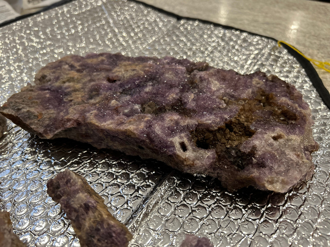 The Blue Point Amethyst Mine-Shuniah必去景点