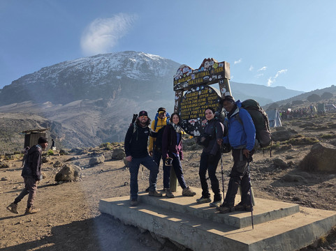Snow Africa Adventures-阿鲁沙必去景点