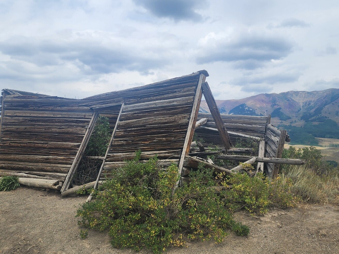 Snodgrass Skin Mountain Trail-克雷斯特德比特必去景点