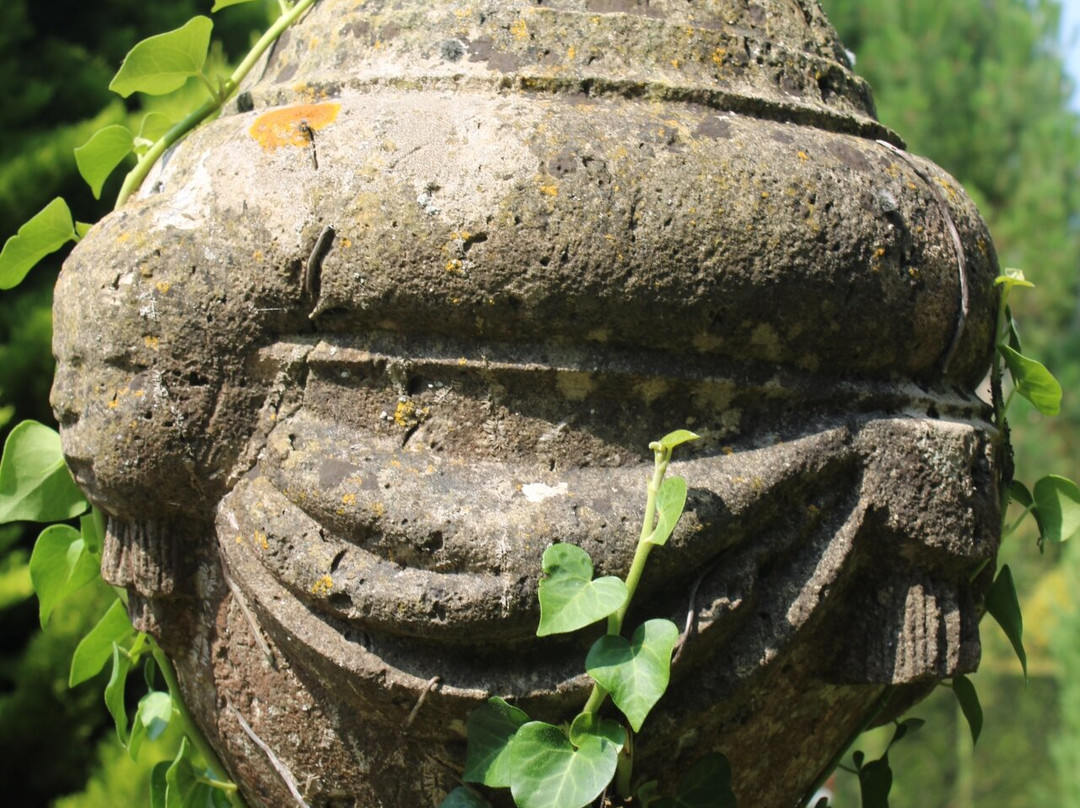 Hôtel de Beaumont-Valognes必去景点