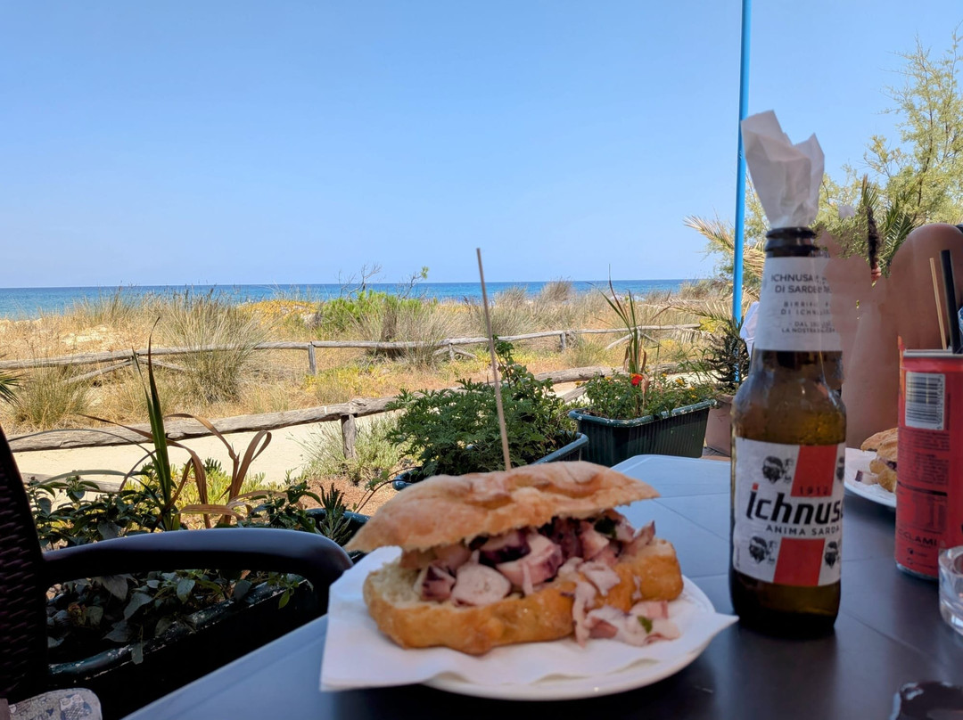 Le Palme Beach Bar
