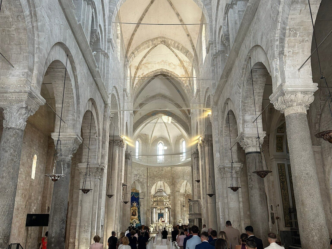 Basilica del Santo Sepolcro-Barletta必去景点