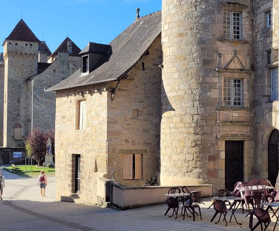 Eglise Saint-Barthelemy-Curemonte必去景点