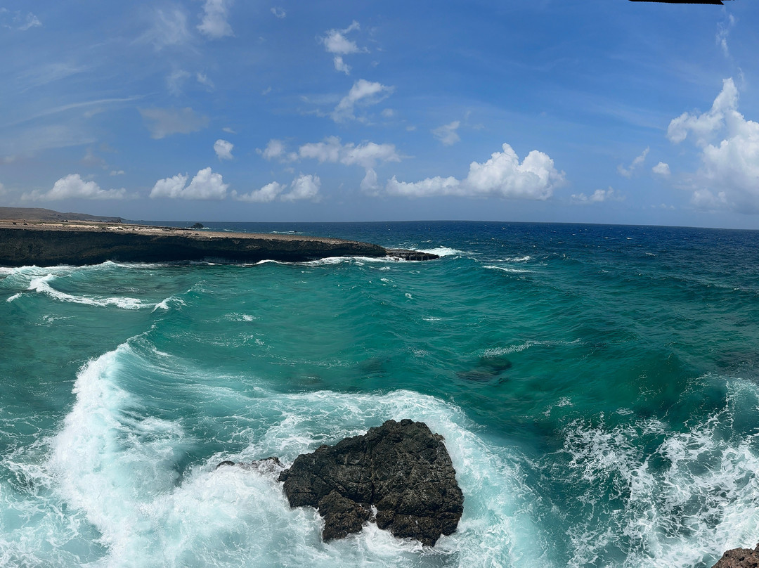 Quadirikiri Caves-Arikok National Park必去景点