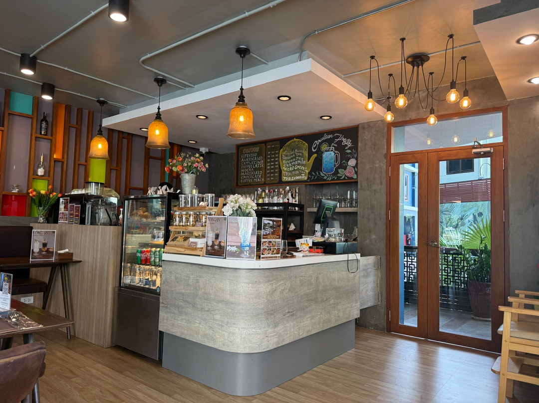 Phawanawa Cafe & Bistro