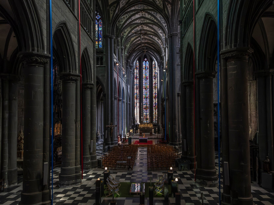 Notre-Dame-休伊必去景点