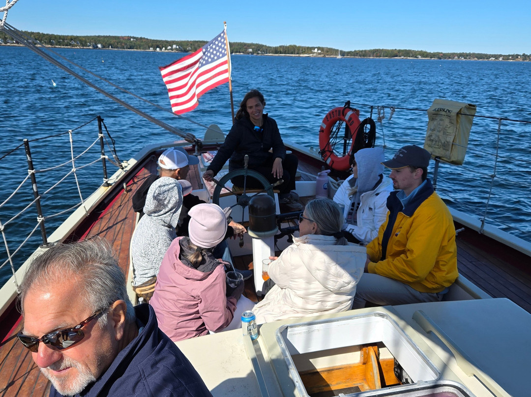 Schooner Eastwind-布斯贝港必去景点