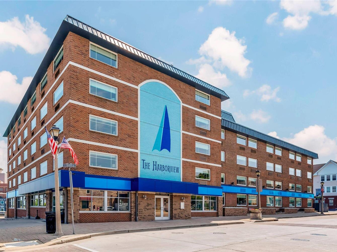 The Harborview主图